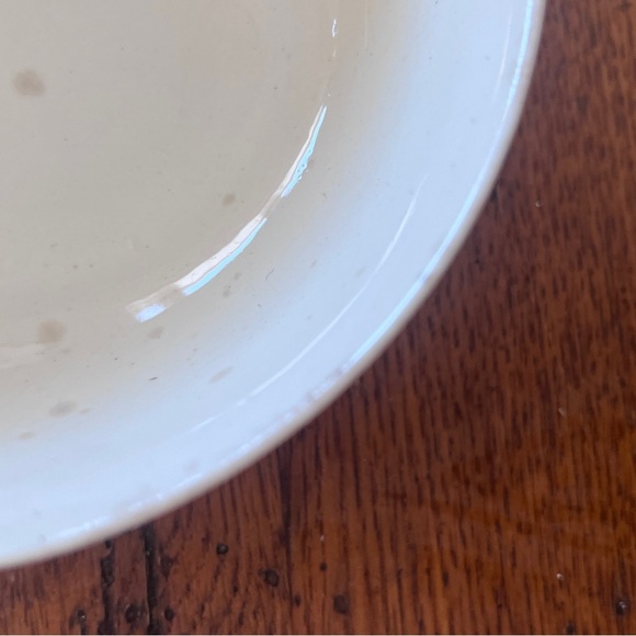 Wedgwood 3 Patrician Creamware Soup Bowls READ with chips, staining and spotting - Picture 5 of 11